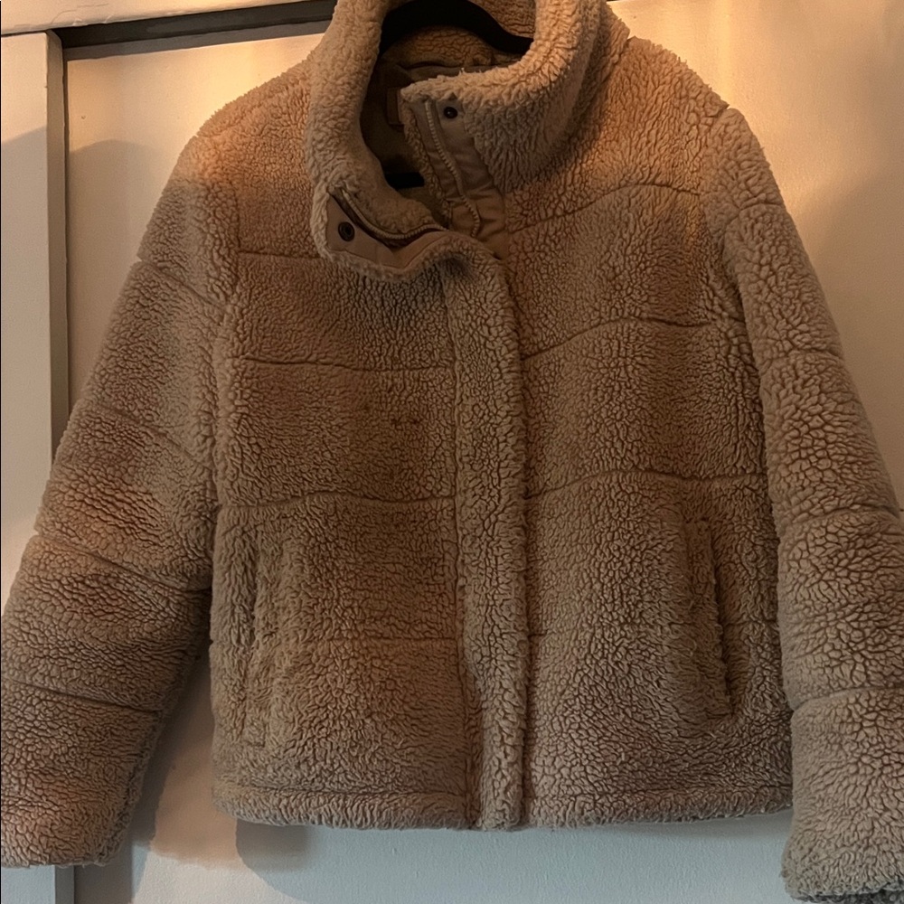 Calvin Klein Cream Sherpa Jacket- xl